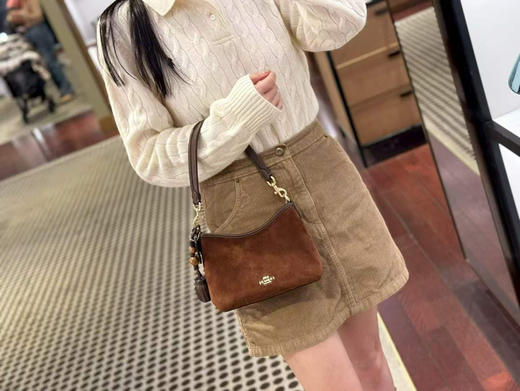 1998￥🇺🇸直邮，Coach 新款Laurel 19小号流浪包美拉德色系！独特小挂件（可拆卸）今年太流行麂皮款啦！ 商品图5