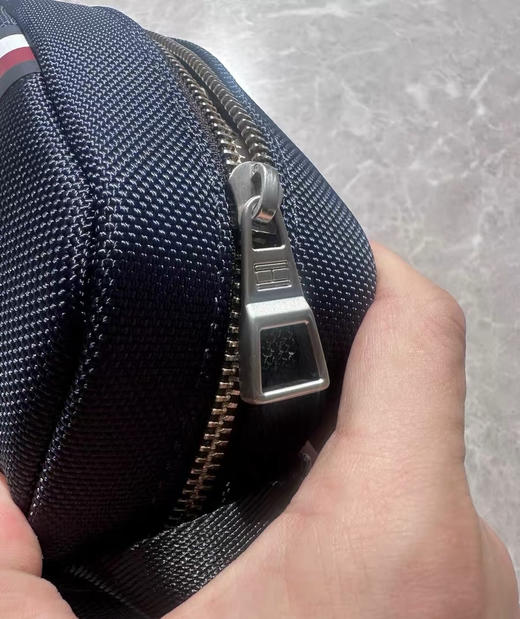 全新正品Tommy Hilfger美版汤米男女款通勤户外防水单肩包斜挎包 商品图5