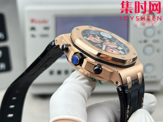 AP爱彼 OMF皇家橡树离岸计时系列 皇家橡树26238 男士腕表 12点位小秒盘，表盘尺寸是热门的42mm表径 商品图6