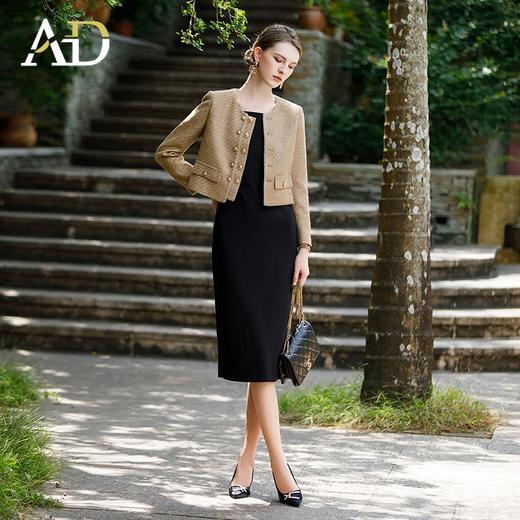 AD时尚减龄西装套装女秋冬新款粗花呢短外套百搭修身显瘦两件套裙 商品图3