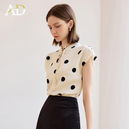 AD洋气减龄波点衬衫2025新款时尚短袖高级感新中式水滴领气质上衣 商品图3
