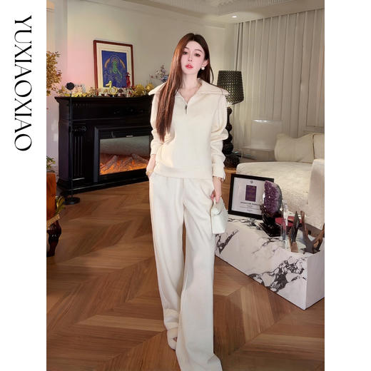 余潇潇【漫调老钱】含羊毛混纺肌理感落肩上衣&宽松直筒裤套装 商品图4