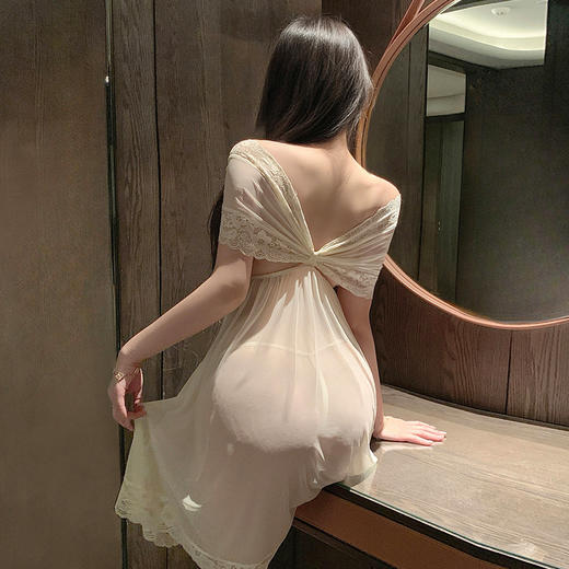 霏慕 柔媚蝴蝶结一字肩连衣裙ZY140 商品图3
