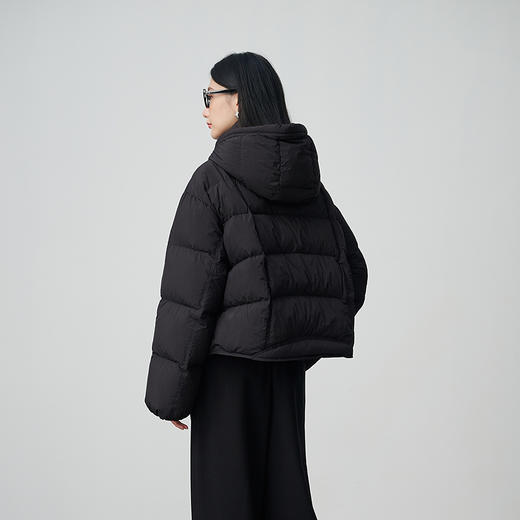 NEELLY纳俪商场同款冬季新款时尚廓形短款羽绒服女休闲舒适外套N25104L03305 商品图1