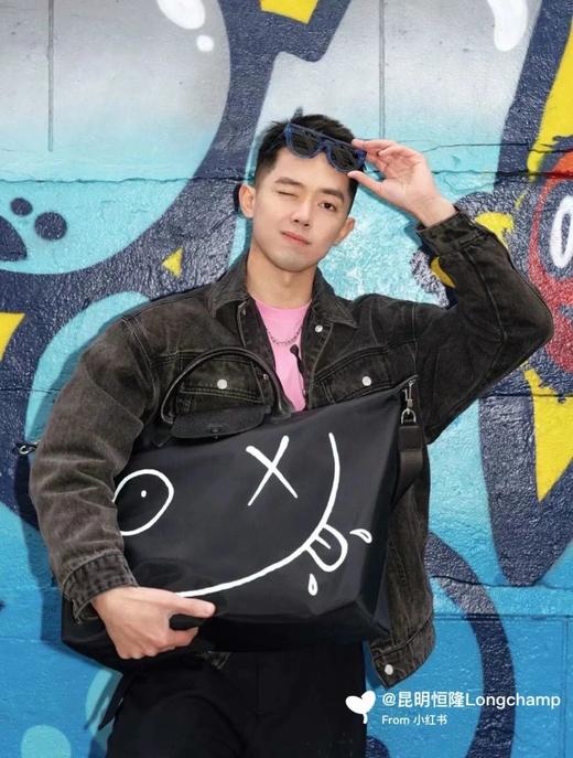 珑骧  联名旅行袋来了，超大容量！男女可用！轻便防水尼龙包 商品图7