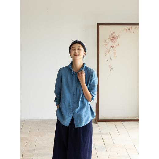 牧衣游原创 植物染汉麻套头衫女新款质朴百搭文艺蓝色衬衫 兰鸢 商品图1
