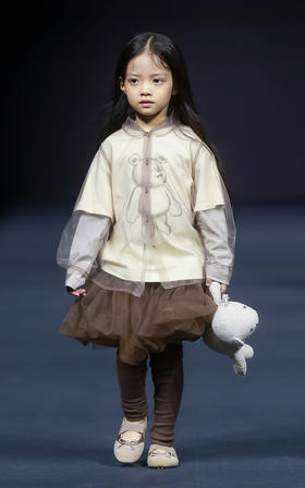 jnby  25年冬款  短款腰裙  1PAD10640