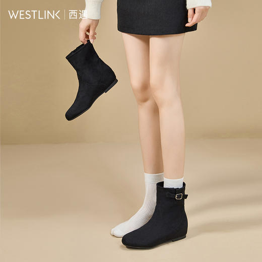 西遇平底短靴女新款秋冬复古绒面皮带扣马丁靴黑色圆头瘦瘦靴V2157196 商品图2