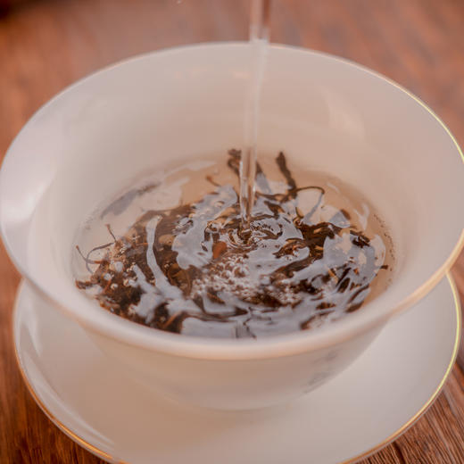 普洱生茶 | 2023云南春茶勐海大叶种晒青原料，3年份原料。罐装6袋便携装 | 清爽微苦秒回甘明黄透亮 鲜爽山野味 商品图5