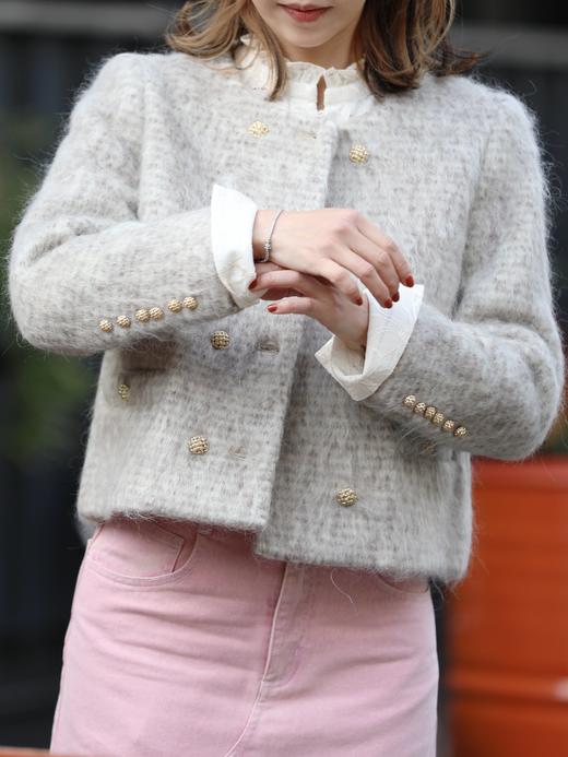 TYNVIE 米色毛绒短款双排扣夹克 商品图4