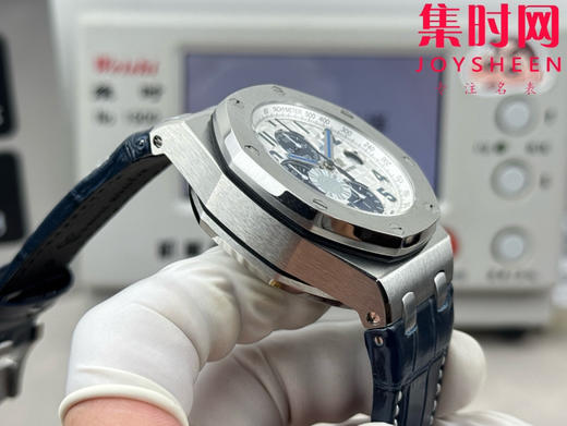 AP爱彼 OMF皇家橡树离岸计时系列 皇家橡树26238 男士腕表 12点位小秒盘，表盘尺寸是热门的42mm表径 商品图5