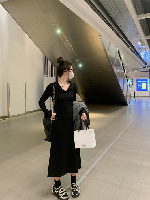 【179元任选2件】最后一波现货！2色连帽连衣长裙 商品图8