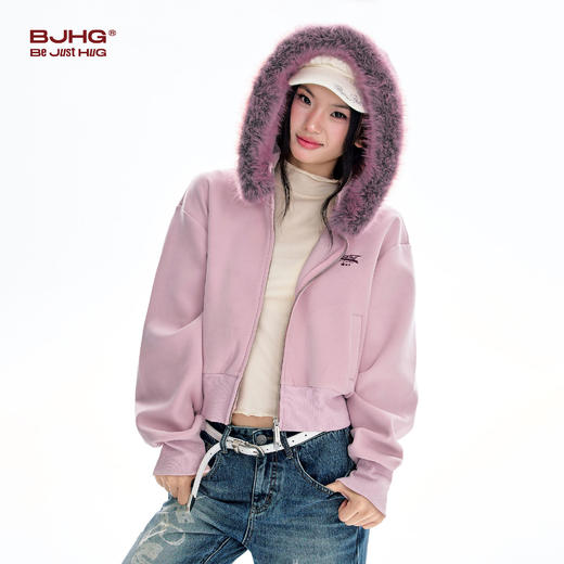 BJHG不计后果短款连帽卫衣女款冬季2025新款紧身休闲绣花开衫外套 商品图3