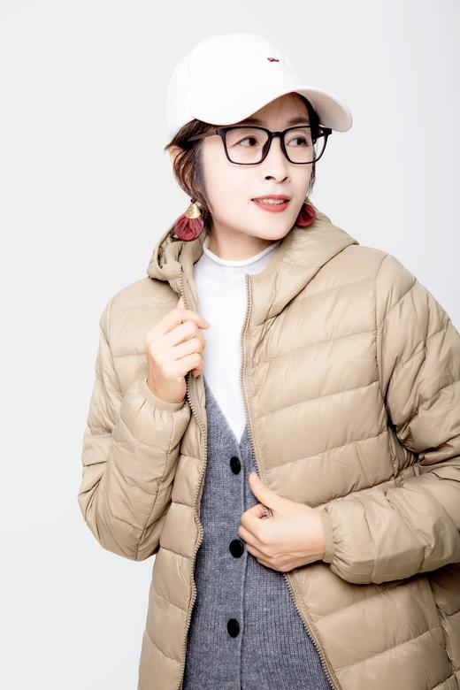 轻薄连帽羽绒服 商品图0