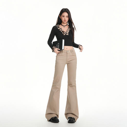 罗蒙秋冬女士牛仔裤美式低腰卡其色微喇显瘦百搭阔腿显瘦修身微喇长裤 商品图4