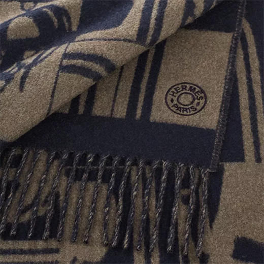 双面提花刺绣小围巾 商品图2