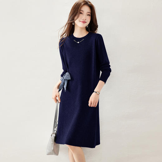 配大衣打底针织连衣裙，设计感法式小香风高级感内搭毛衣裙子CC-ML-9983 商品图1