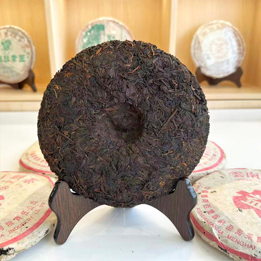 【新品】2003年918批次桃红大益普洱经典老熟茶 原件干仓一手仓真品  老原料压制纯正勐海味  醇厚柔滑 高品质老勐海茶厂熟茶 单片价 商品图11