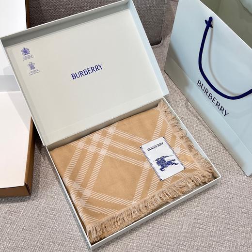 巴宝莉 骑士马格纹长巾 杏色 Size：200x65cm（ZT*DSX） 商品图2