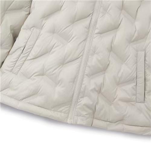 佐丹奴女装25年商场新款防风防污防水连帽外套05375609 商品图6