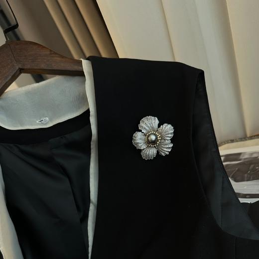 甄珠贝 chao奢华大溪地胸针 约14mm ji光面无瑕 秋冬配大衣chao赞的 商品图8