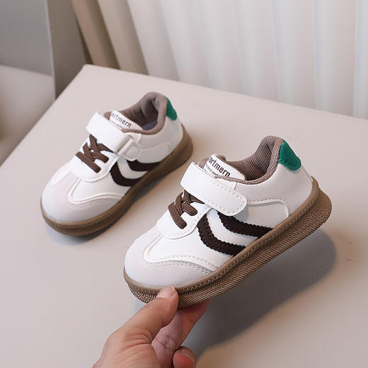 【防滑软底，春秋百搭】男女小童板鞋 百搭德训鞋 春秋新款 宝宝鞋子 软底防滑婴儿学步鞋。hb 商品图2