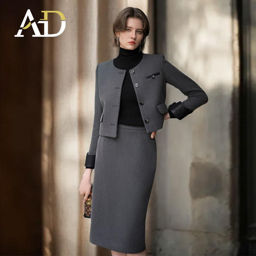 AD入秋小香风套装女知性圆领短外套2024新款斜纹羊毛呢子两件套 商品图0
