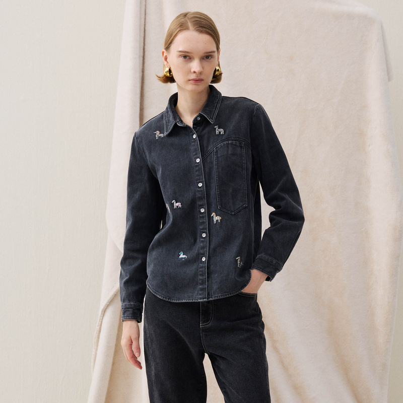 谜底黑色牛仔衬衣长袖2025冬季新品斑马绣花修身衬衫女254MC1719