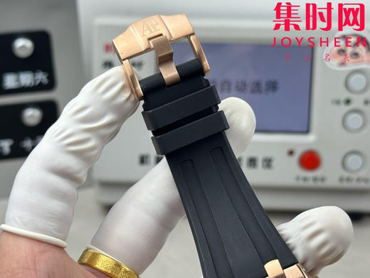 AP爱彼 OMF皇家橡树离岸计时系列 皇家橡树26238 男士腕表 12点位小秒盘，表盘尺寸是热门的42mm表径 商品图8