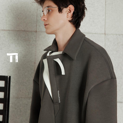 启世录TIWLLTANG“弦伸秩形”错位袢带卫衣 商品图2