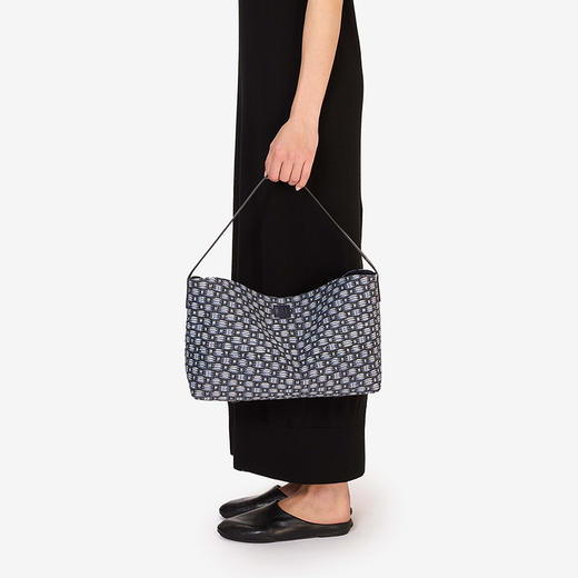 订购6周到｜Inoui Editions-CAMPUS CANNAGE-花纹 单肩包［法国设计师］ 商品图3