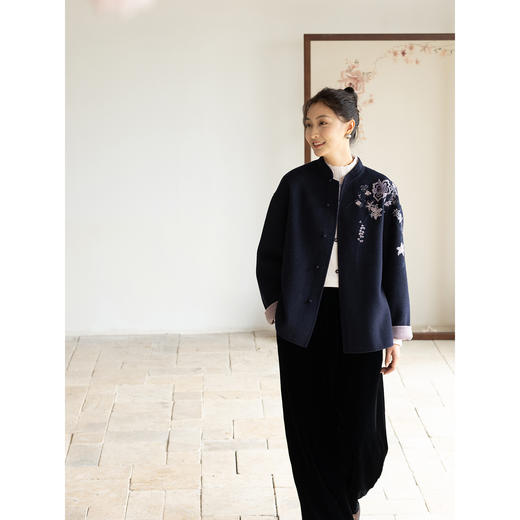 牧衣游原创 中式对襟重工手绣双面呢短外套轻盈保暖复古文艺 云然 商品图1