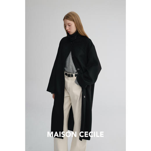 MAISON CECILE 高克重羊毛经典黑色廓形可立领长款毛呢大衣 商品图2