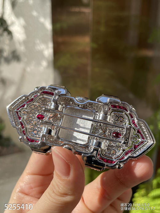 玻璃种帝王绿无事牌翡翠胸针【5255410】具体价格微信咨询 商品图8