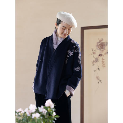 牧衣游原创 水波纹重工手绣双面呢短外套冬蓬松保暖毛呢外套 澜舟 商品图2