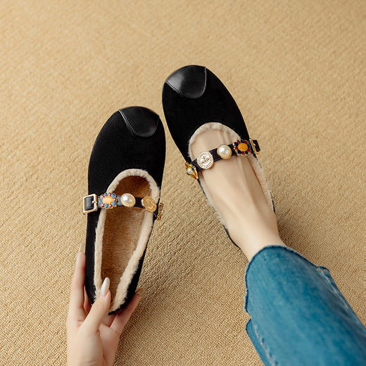 【预售5天】复古圆头真皮毛里，珍珠玛丽珍保暖单鞋NJMK&K1133M-1 商品图2