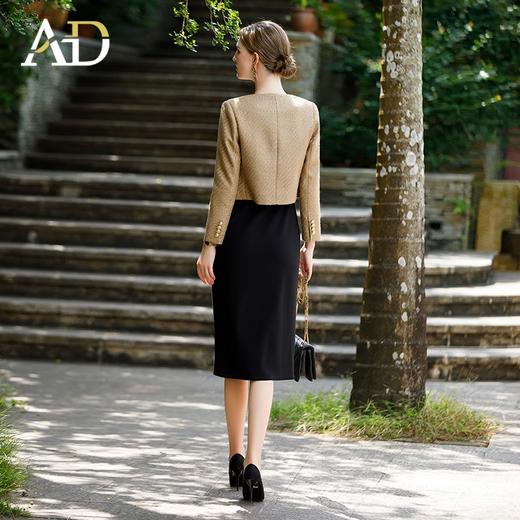 AD时尚减龄西装套装女秋冬新款粗花呢短外套百搭修身显瘦两件套裙 商品图4