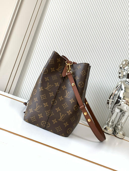 秋冬特惠💰1350 渠道级LV【全钢五金 MB163c01变码芯片】te级LV 全套包装 M44022老花粉 M44887焦糖色 M44021老花红 M44020老花红 本款 NéoNoé 水桶包 商品图1