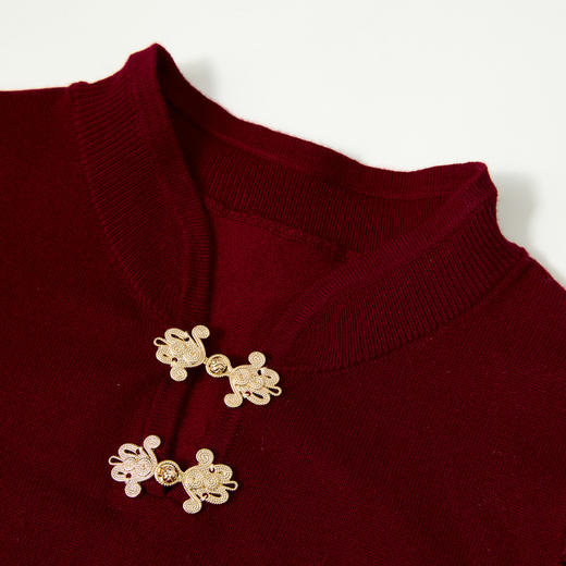 西遇新中式盘扣假两件毛衣女冬季新款收腰显瘦露肩交叉针织衫V3755277 商品图5