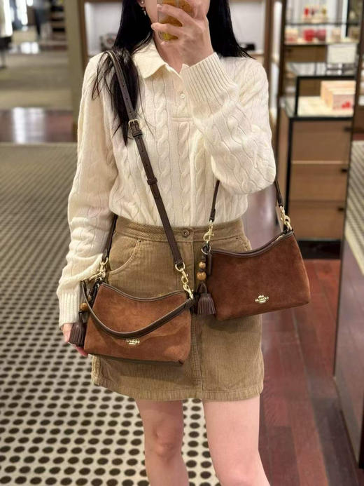 1998￥🇺🇸直邮，Coach 新款Laurel 19小号流浪包美拉德色系！独特小挂件（可拆卸）今年太流行麂皮款啦！ 商品图7