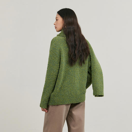 NEELLY纳俪商场同款冬新款围巾圆领软糯针织衫女宽松显瘦气质上衣N25114A04570 商品图1