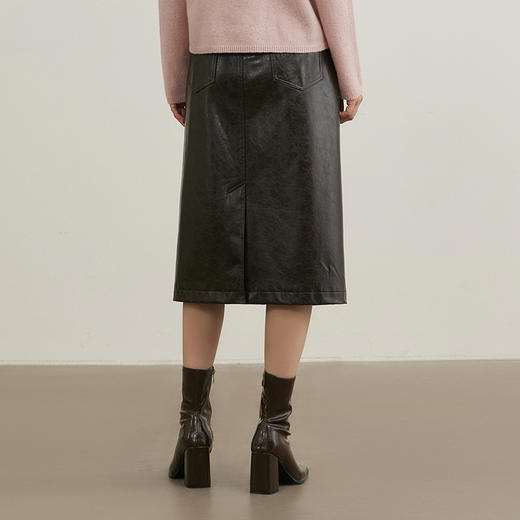 NEELLY纳俪商场同款冬季新款复古PU皮裙女高腰显瘦直筒半身裙N25114E04561 商品图1