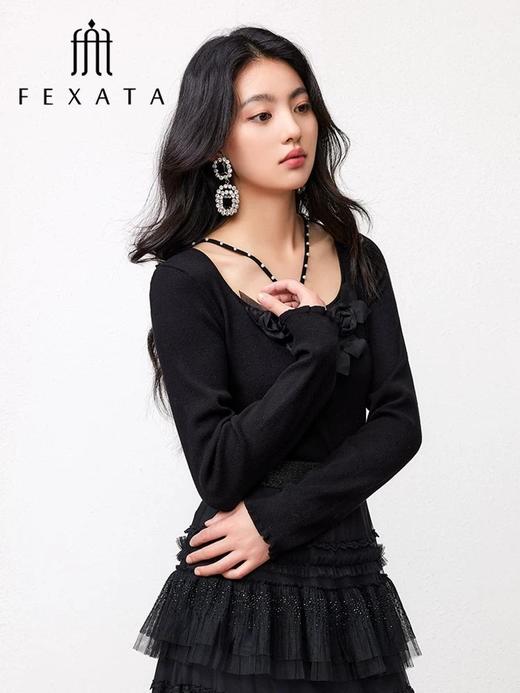 3楼FEXATA服饰(新百)     法式立体花钉珠针织上衣 商品图0