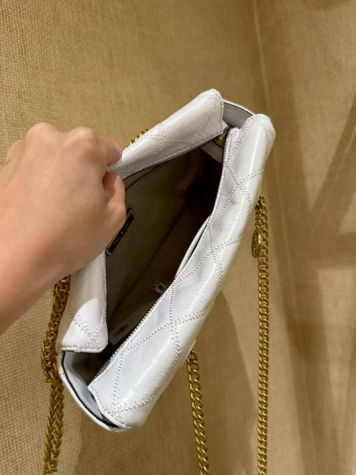 特价🉐￥1999🇺🇸直邮，TB willa 托特终于出小号了[哇]而且终于有拉链了，小香风油腊皮，又高级又温柔！ 商品图7