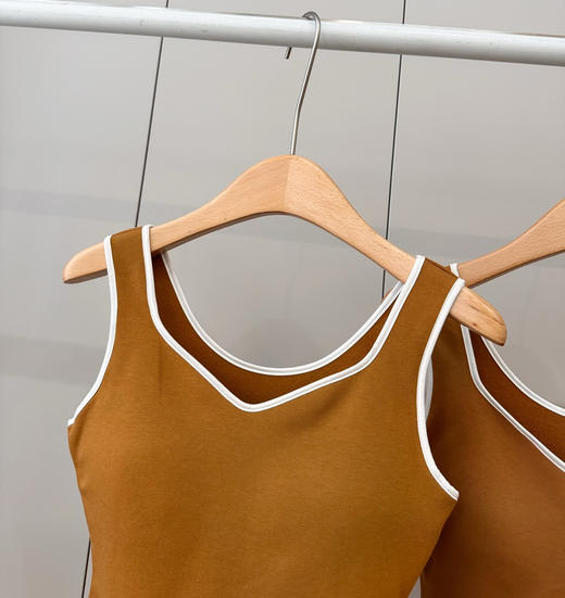 外贸大厂正品德绒背心内衣不跑杯 商品图4