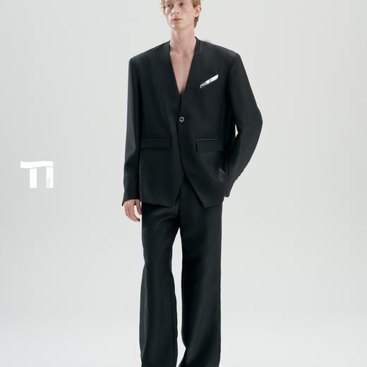 启世录TIWILLTANG“致御格际”金属标无领西装西裤套装 商品图4