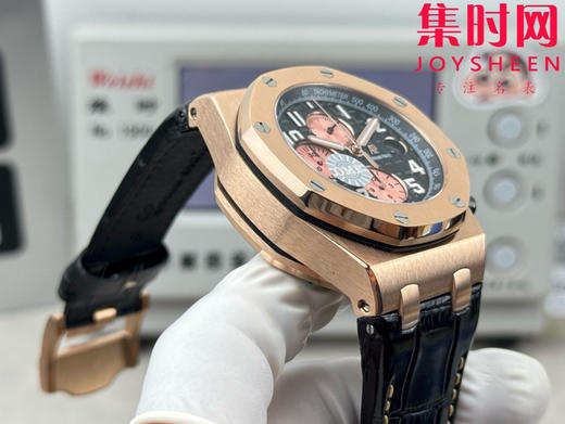 AP爱彼 OMF皇家橡树离岸计时系列 皇家橡树26238 男士腕表 12点位小秒盘，表盘尺寸是热门的42mm表径 商品图5