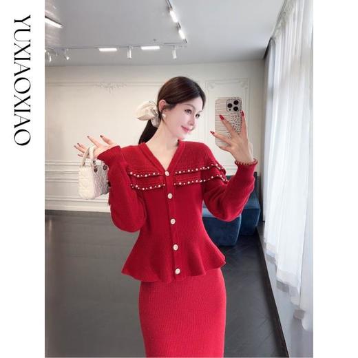 余潇潇【鸿运当头】绵羊毛混纺V领披肩荷叶边毛衣&鱼尾长半裙 商品图3