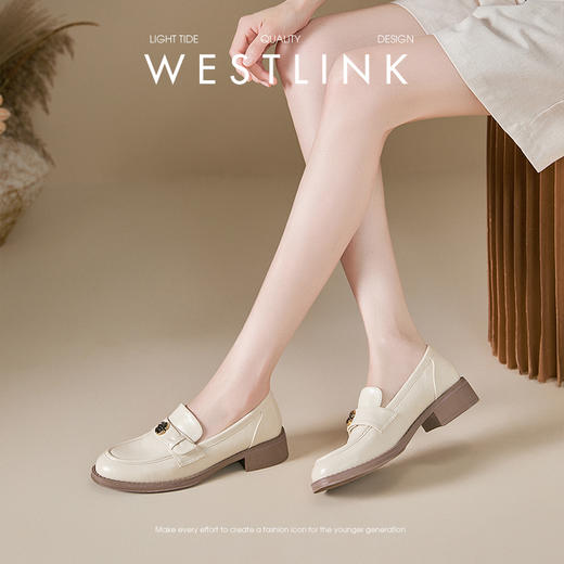 【限时秒杀】西遇法式乐福鞋女新款秋季瘦版山茶花通勤低跟单鞋棕色小皮鞋V0047621 商品图3