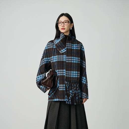 NEELLY纳俪商场同款冬季新款时尚格纹毛呢外套女设计感百搭大衣N25104N04406 商品图3